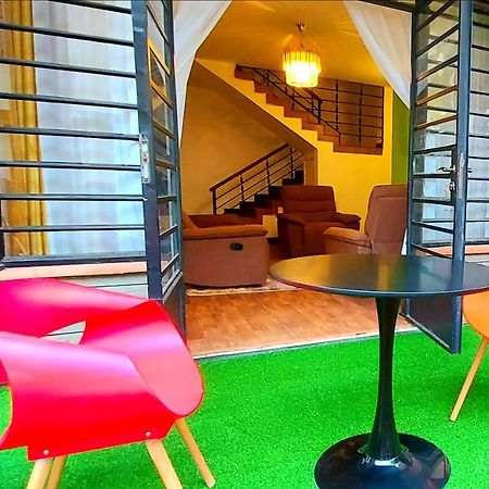 Pleasant Nest Homestay Near Jkia Airport And Sgr Station ナイロビ エクステリア 写真