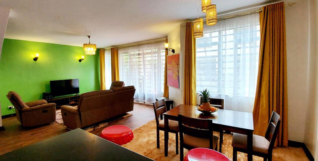 Pleasant Nest Homestay Near Jkia Airport And Sgr Station ナイロビ エクステリア 写真